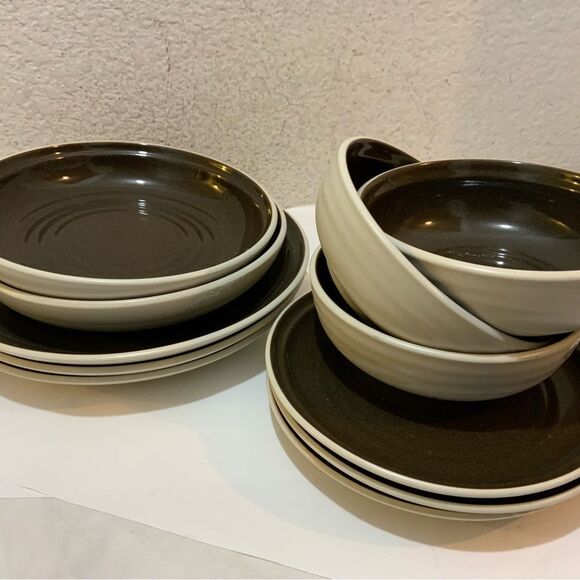 11pc Noritake Colorvara Chocolate Place Serving: Salad, Dinner Plates Bowls - Picture 2 of 16